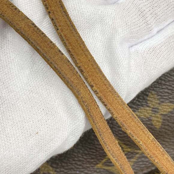 LOUIS VUITTON Authentic Brown Monogram Backpack main image 7
